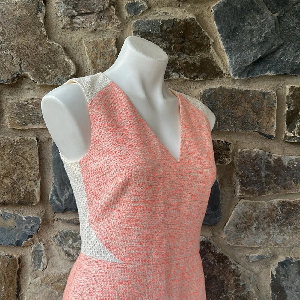 J.Crew Sleeveless Sheath Dress Coral Pink Tweed Size 4 V-Neck Lace Back Detail